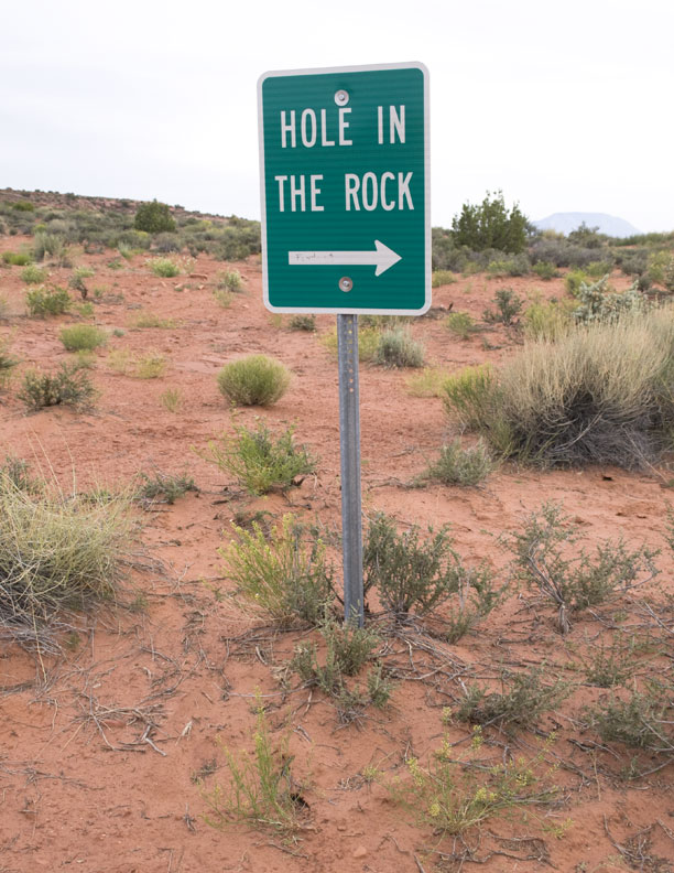 Hole-in-the-Rock Sign